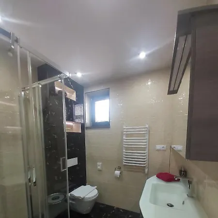Navrchu Apartman *
