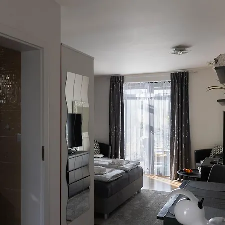 Navrchu Apartment